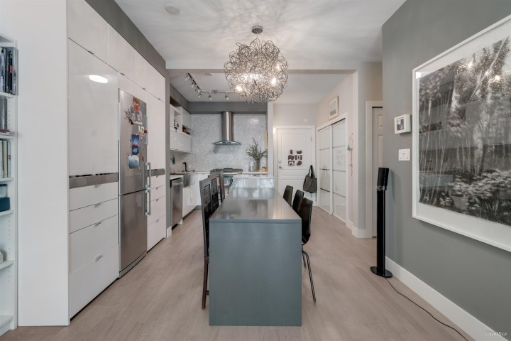 Photo 11 at 206 - 2175 Salal Drive, Kitsilano, Vancouver West