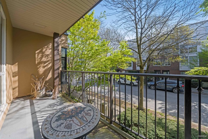 Photo 19 at 206 - 2175 Salal Drive, Kitsilano, Vancouver West