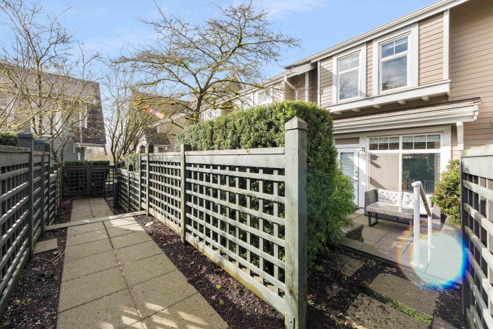 Photo 34 at 319 W 59th Avenue, South Cambie, Vancouver West