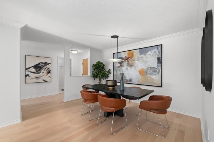 Photo 6 at 207 - 5760 Hampton Place, University VW, Vancouver West