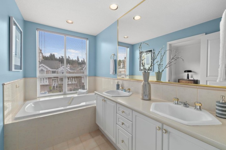 Photo 20 at 207 - 5760 Hampton Place, University VW, Vancouver West