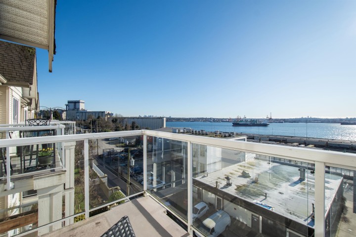 Photo 3 at 409 - 365 E 1st Street, Lower Lonsdale, North Vancouver