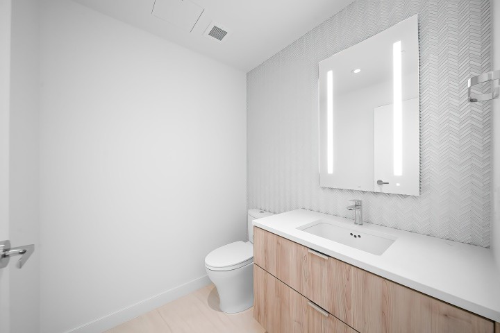 Photo 22 at 619 - 755 Harbourside Drive, Harbourside, North Vancouver