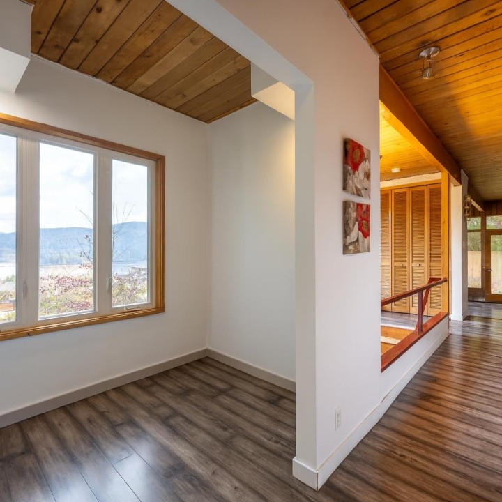 Photo 8 at 873 Baycrest Drive, Dollarton, North Vancouver