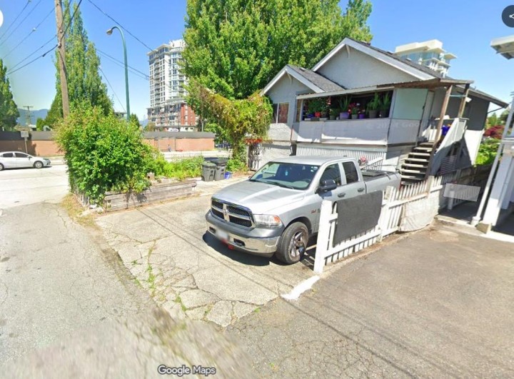 Photo 2 at 4105 Knight Street, Knight, Vancouver East