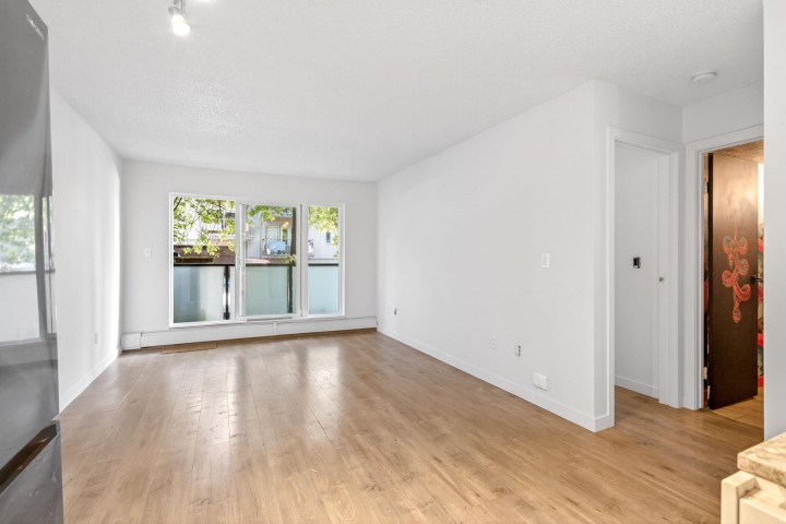 Photo 20 at 205 - 2328 Oxford Street, Hastings, Vancouver East