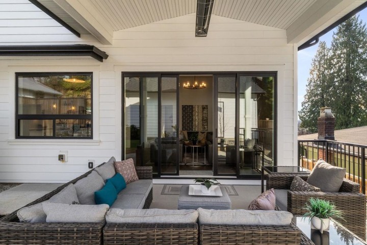 Photo 17 at 338 W 24th Street, Central Lonsdale, North Vancouver