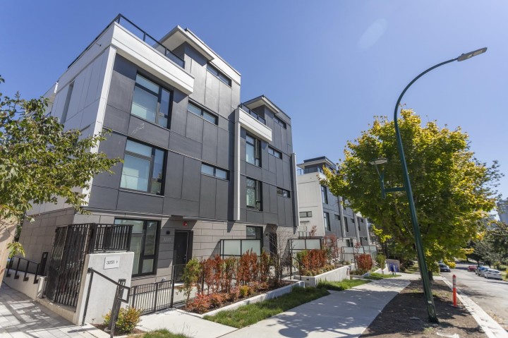 Photo 2 at 3249 Clive Avenue, Collingwood VE, Vancouver East