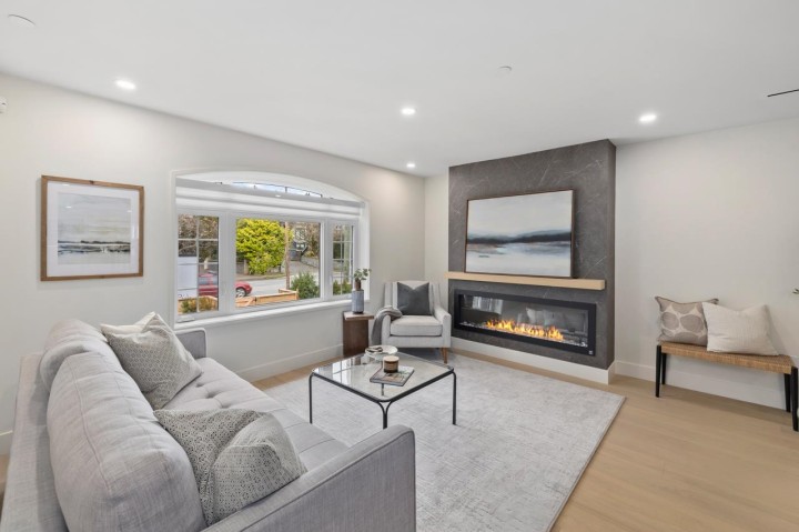 Photo 6 at 2438 W 49 Avenue, S.W. Marine, Vancouver West