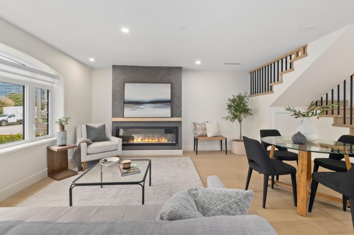 Photo 3 at 2438 W 49 Avenue, S.W. Marine, Vancouver West