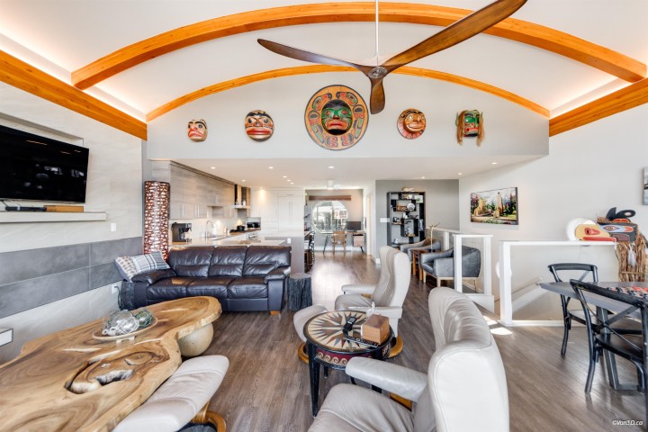 Photo 12 at 29 - 415 Esplanade Avenue, Mosquito Creek, North Vancouver