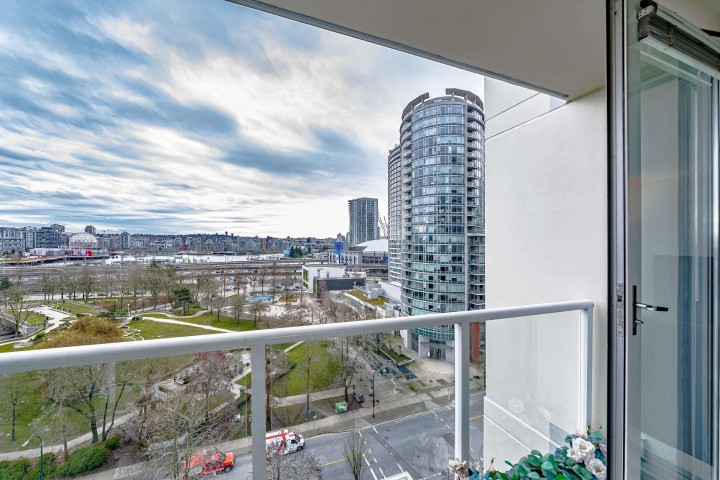 Photo 14 at 1201 - 550 Taylor Street, Downtown VW, Vancouver West