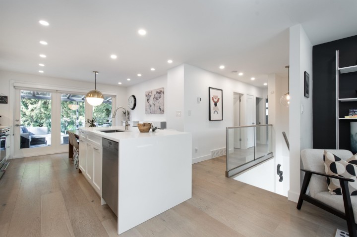 Photo 8 at 3981 Lynn Valley Road, Lynn Valley, North Vancouver