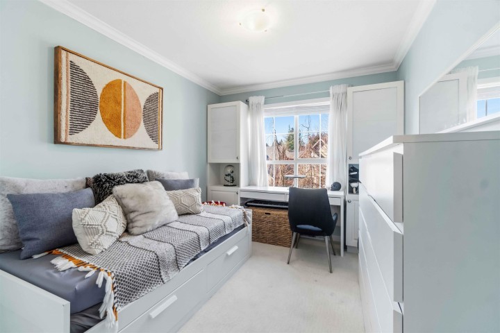 Photo 11 at 406 - 1150 E 29th Street, Lynn Valley, North Vancouver