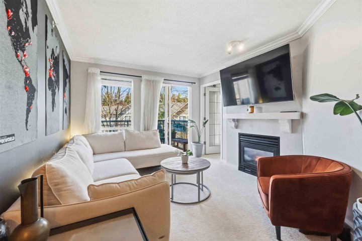 Photo 8 at 406 - 1150 E 29th Street, Lynn Valley, North Vancouver