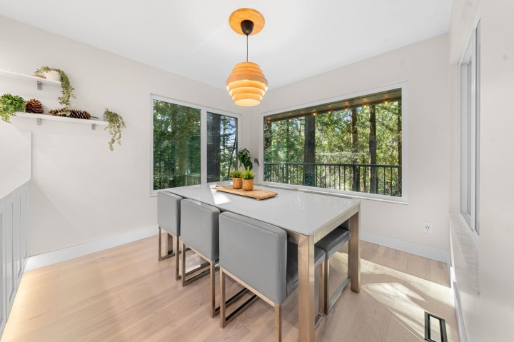 Photo 8 at 867 Frederick Road, Lynn Valley, North Vancouver