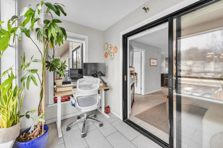 Photo 6 at 405 - 935 W 16th Street, Mosquito Creek, North Vancouver