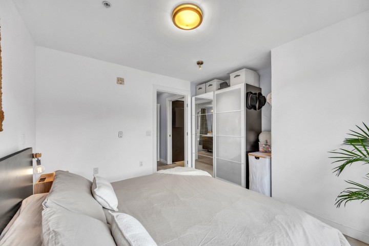 Photo 16 at 405 - 935 W 16th Street, Mosquito Creek, North Vancouver