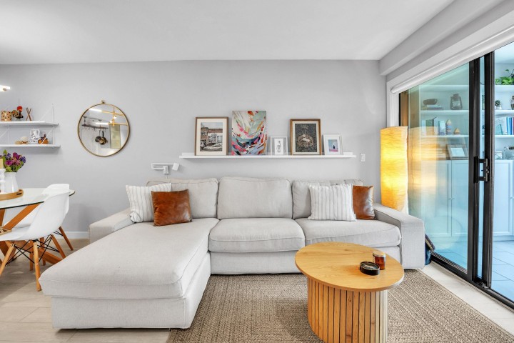 Photo 3 at 405 - 935 W 16th Street, Mosquito Creek, North Vancouver