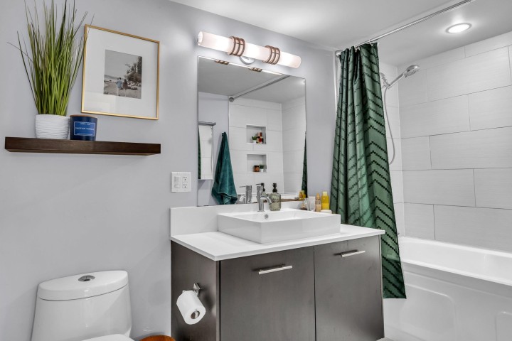 Photo 18 at 405 - 935 W 16th Street, Mosquito Creek, North Vancouver