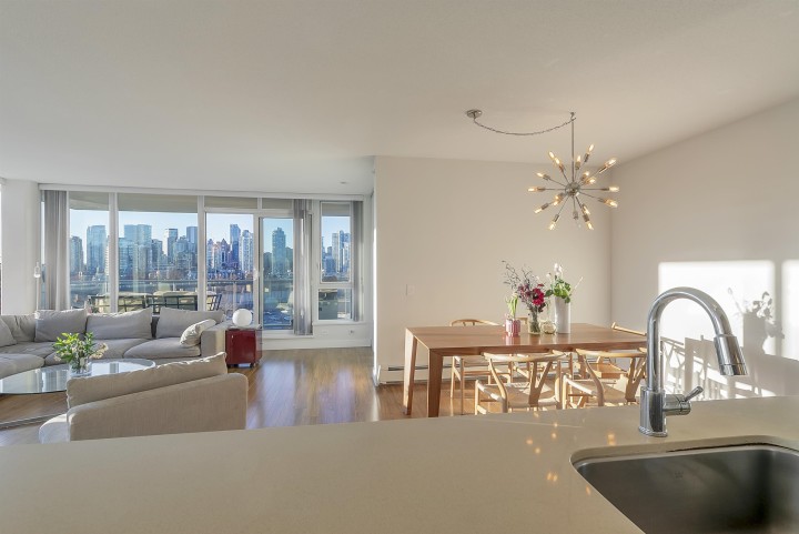 Photo 13 at 801 - 1833 Crowe Street, False Creek, Vancouver West