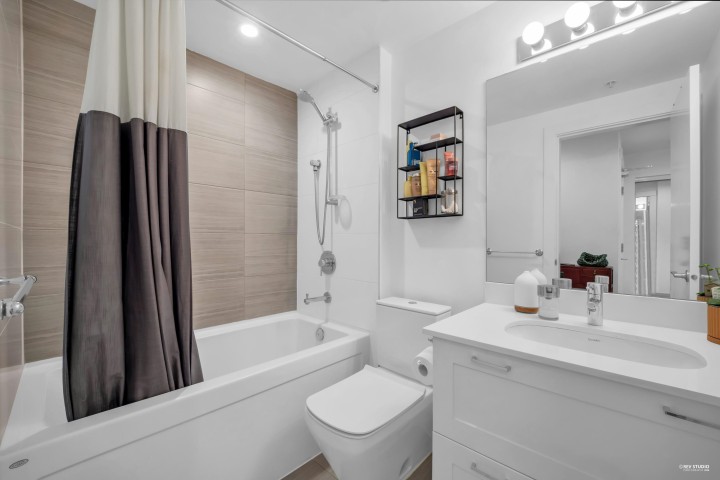 Photo 18 at 506 - 131 E 3rd Street, Lower Lonsdale, North Vancouver