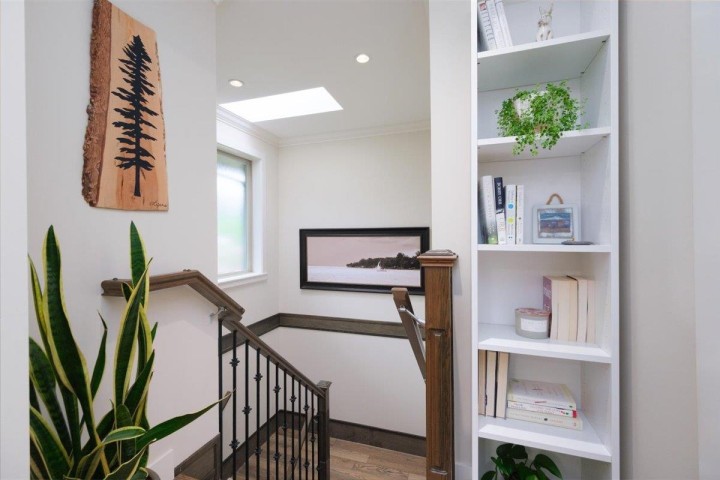 Photo 19 at 640 W 15th Street, Central Lonsdale, North Vancouver