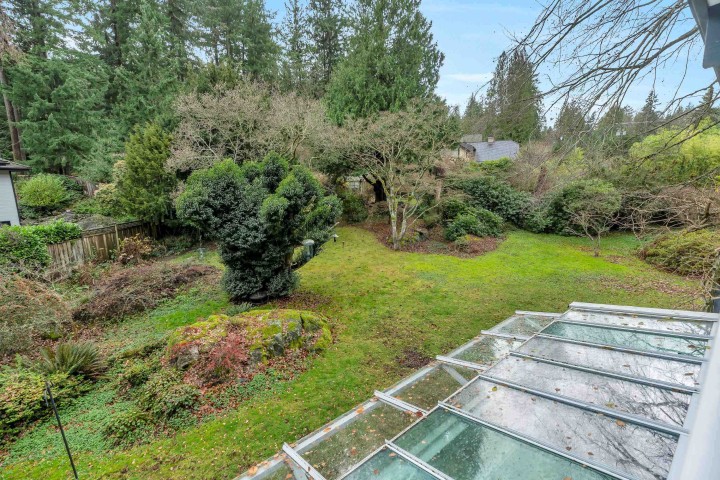 Photo 7 at 4890 The Dale, Olde Caulfeild, West Vancouver