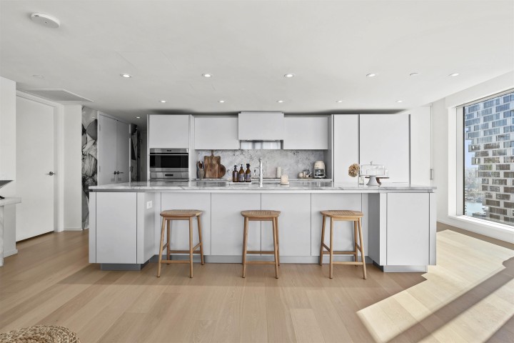 Photo 9 at 2403 - 889 Pacific Street, Downtown VW, Vancouver West