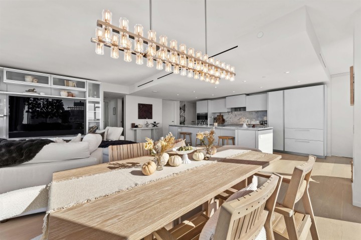 Photo 10 at 2403 - 889 Pacific Street, Downtown VW, Vancouver West