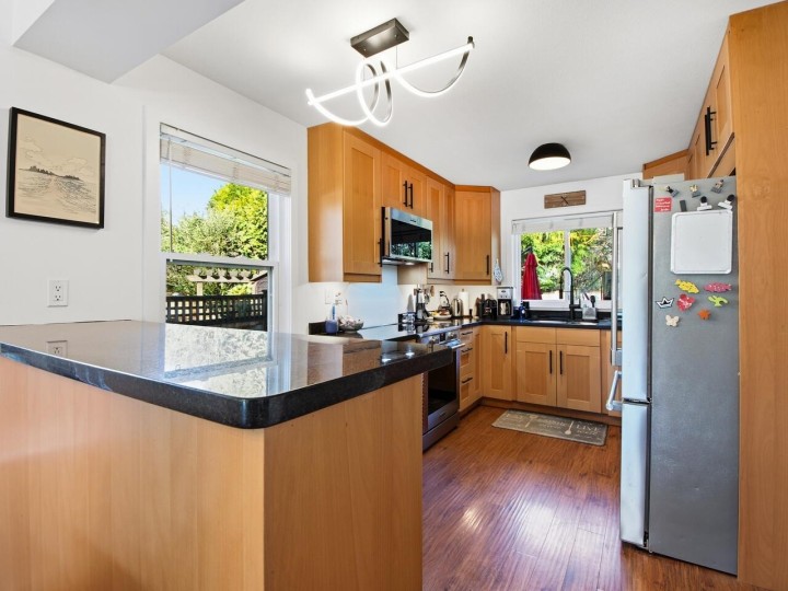 Photo 9 at 3660 Osprey Court, Roche Point, North Vancouver