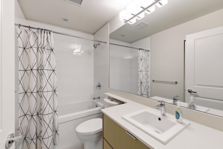 Photo 22 at 118 - 255 W 1st Street, Lower Lonsdale, North Vancouver