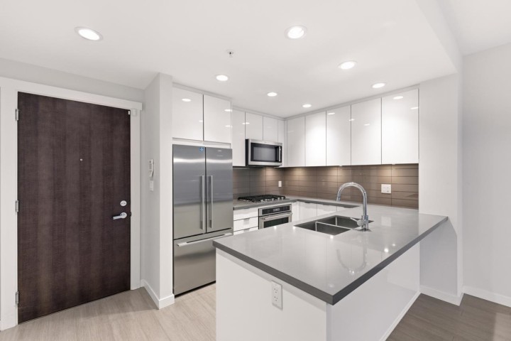 Photo 10 at 118 - 255 W 1st Street, Lower Lonsdale, North Vancouver