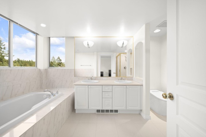 Photo 30 at 1700 - 5615 Hampton Place, University VW, Vancouver West