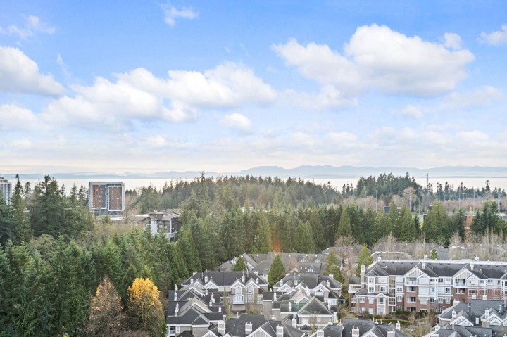 Photo 4 at 1700 - 5615 Hampton Place, University VW, Vancouver West