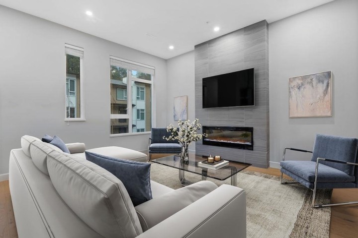 Photo 12 at 4684 Capilano Road, Canyon Heights NV, North Vancouver