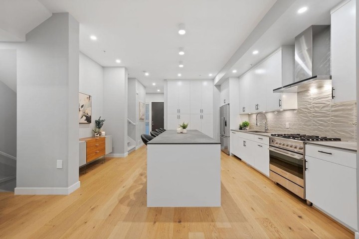 Photo 7 at 4684 Capilano Road, Canyon Heights NV, North Vancouver