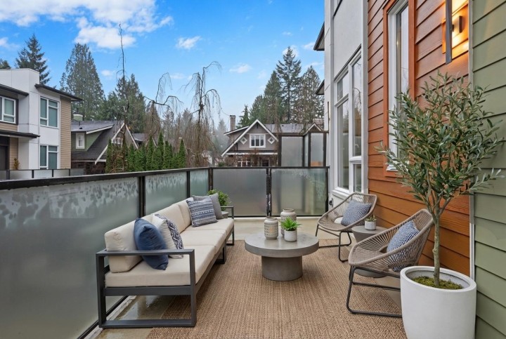 Photo 15 at 4684 Capilano Road, Canyon Heights NV, North Vancouver