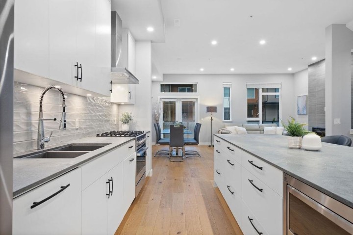 Photo 11 at 4684 Capilano Road, Canyon Heights NV, North Vancouver