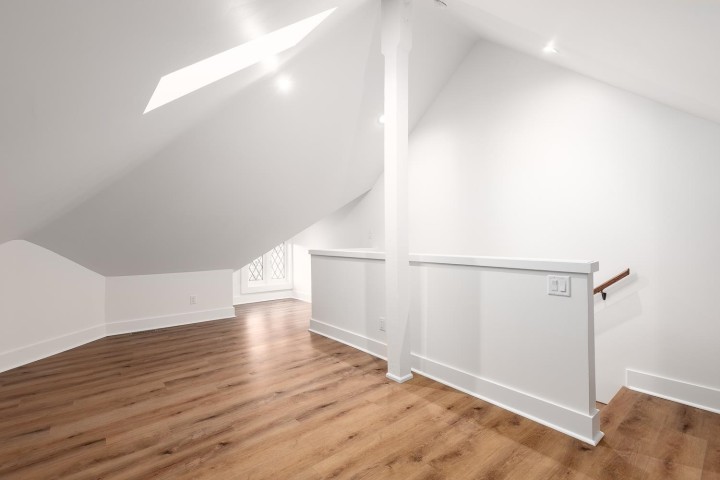 Photo 13 at 795 Keefer Street, Strathcona, Vancouver East