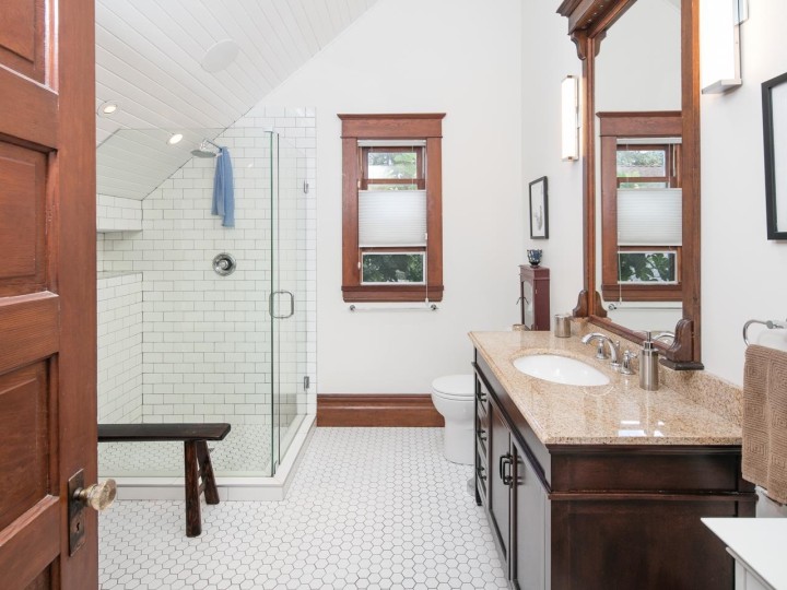 Photo 17 at 795 Keefer Street, Strathcona, Vancouver East