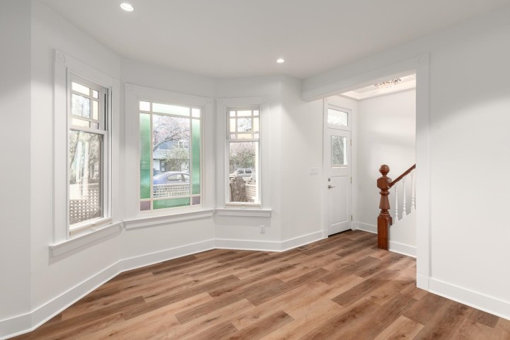 Photo 4 at 795 Keefer Street, Strathcona, Vancouver East