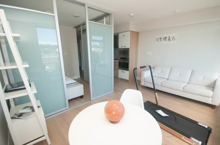 Photo 5 at 611 - 1783 Manitoba Street, False Creek, Vancouver West