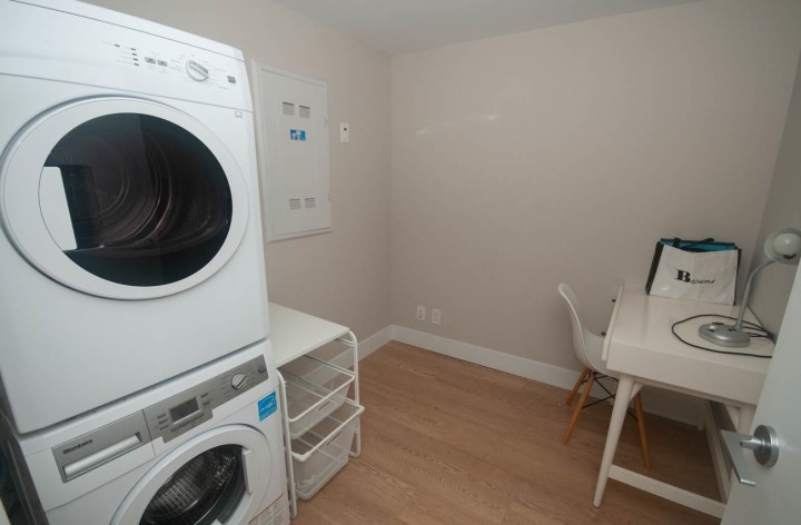 Photo 9 at 611 - 1783 Manitoba Street, False Creek, Vancouver West
