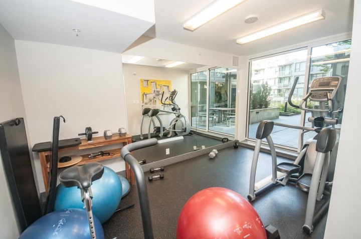 Photo 15 at 611 - 1783 Manitoba Street, False Creek, Vancouver West