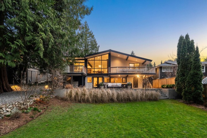 Photo 1 at 4777 Mapleridge Drive, Canyon Heights NV, North Vancouver