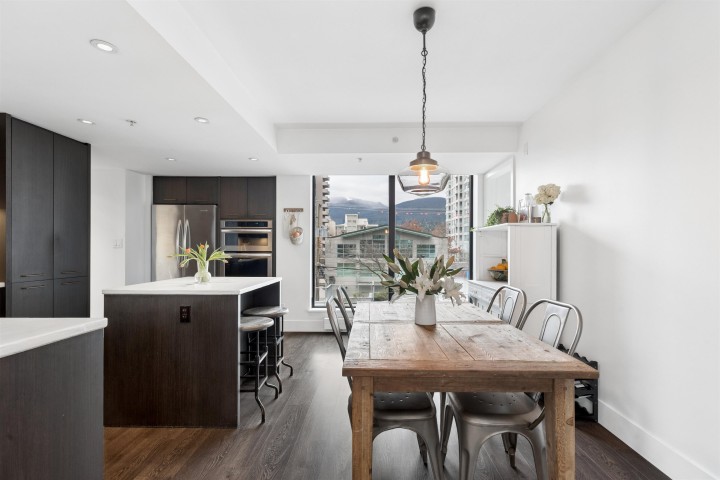 Photo 10 at 303 - 150 W 15th Street, Central Lonsdale, North Vancouver