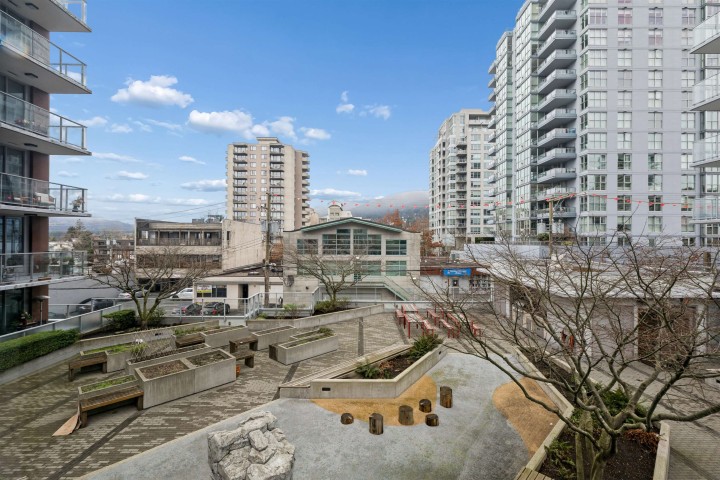 Photo 33 at 303 - 150 W 15th Street, Central Lonsdale, North Vancouver