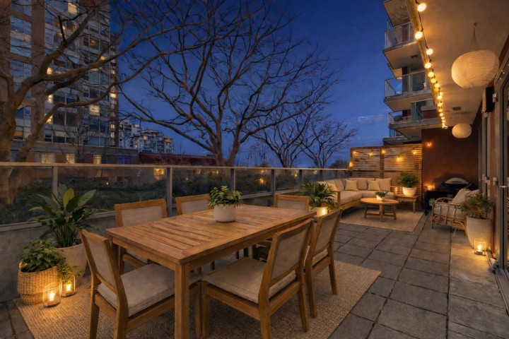 Photo 31 at 303 - 150 W 15th Street, Central Lonsdale, North Vancouver