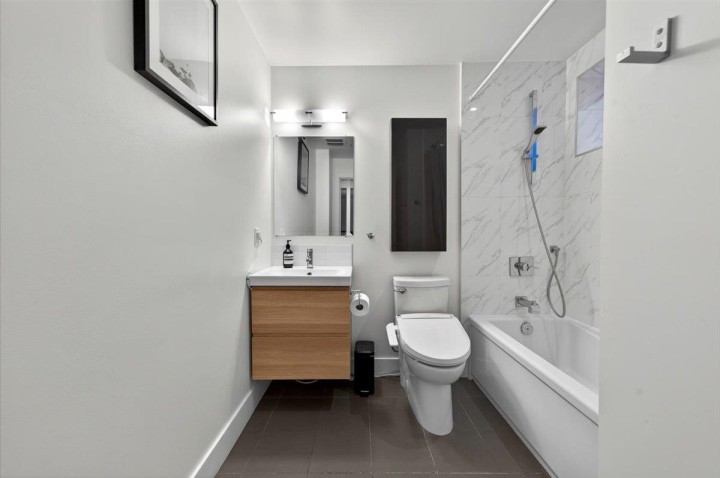 Photo 22 at 2 - 252 E 19th Street, Central Lonsdale, North Vancouver